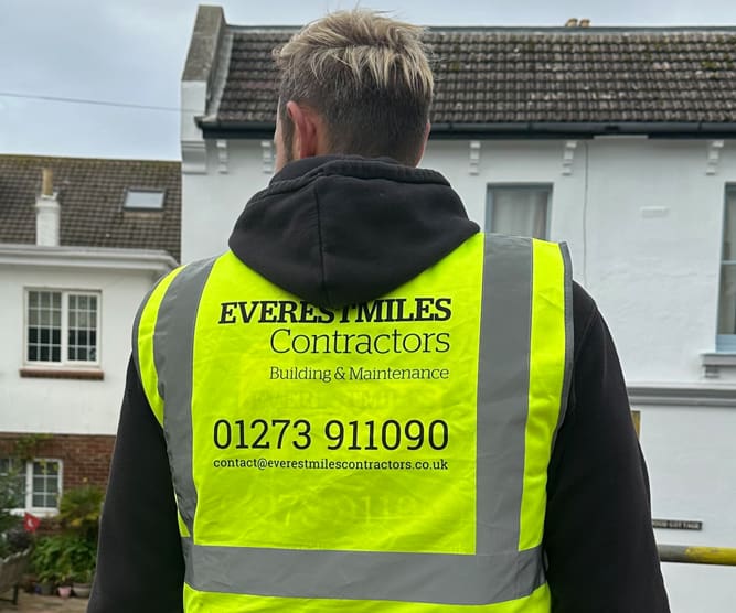 Everestmiles building contractors- branded team uniforms